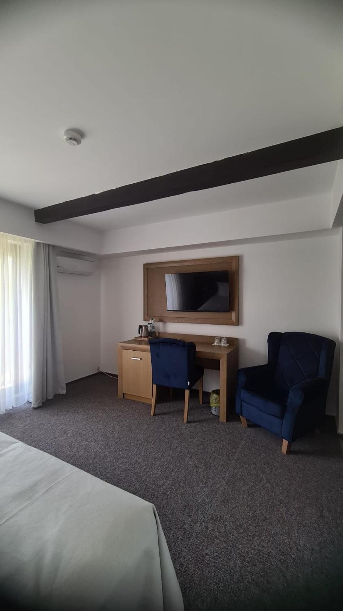 New Wolf Hotel Bran  Buitenkant foto